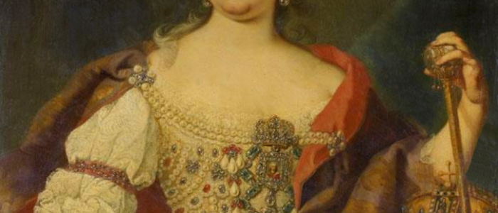 Quelle: http://www.gogmsite.net/reign-of-louis-xv/photo-album/maria-theresia-queen-of-hun-2.html